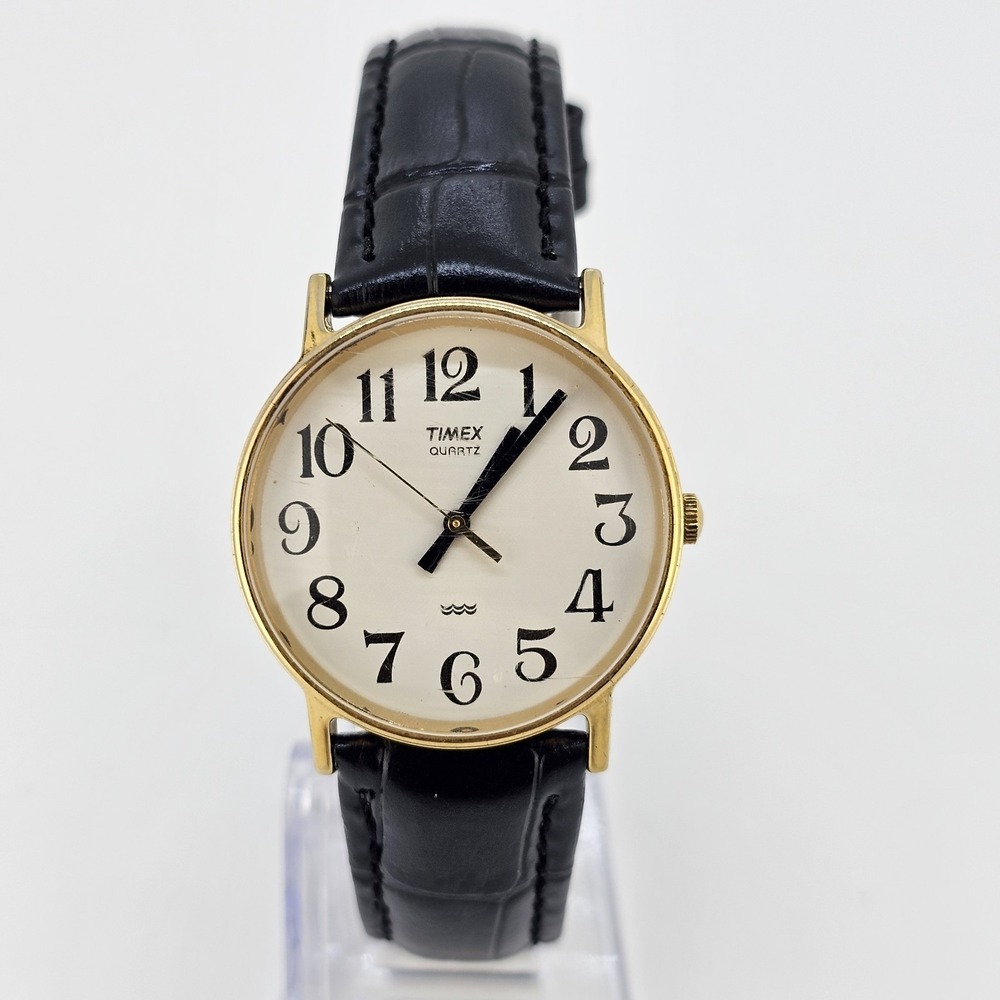 VTG Easy Read Timex Men's Watch 32MM White Dial New Leather Bands New Battery